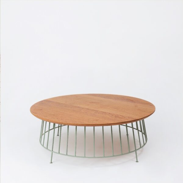 R1 coffee table