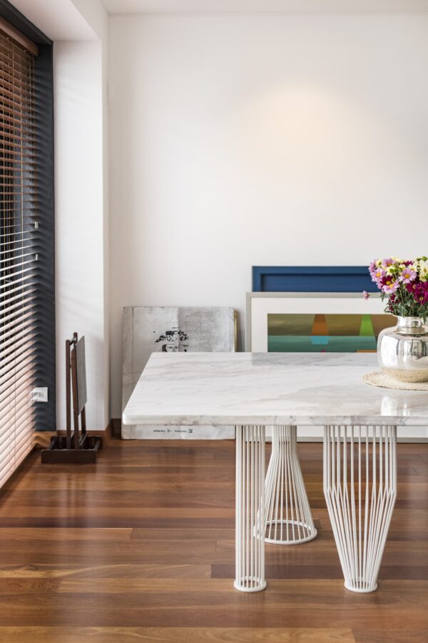 Inle dining table - Image 6