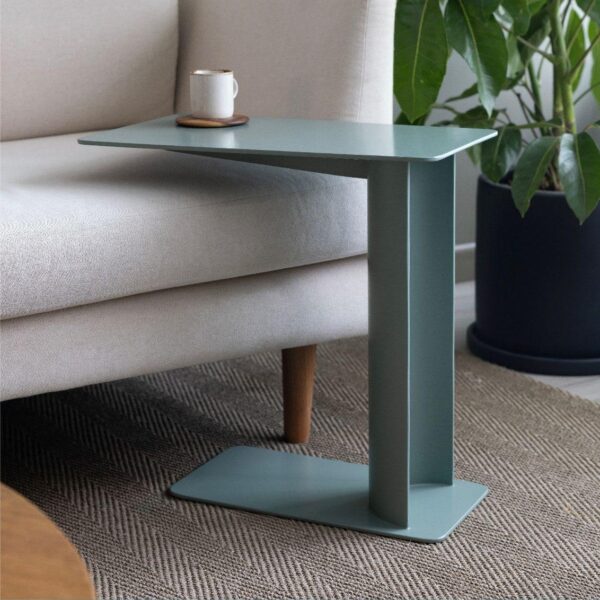 Lorenza Green support table